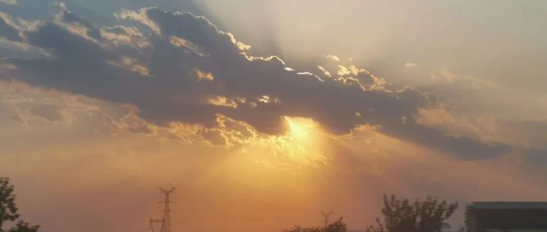 夜思 | 这条热搜，应该上第一