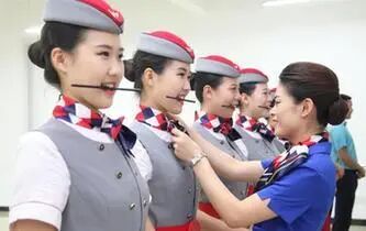 空姐的体检有多私密？被看光光只是开始...（组图） - 89