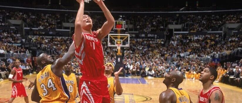 姚明传记9!用不完美的巅峰,捍卫了中国男篮到前所未有的高度