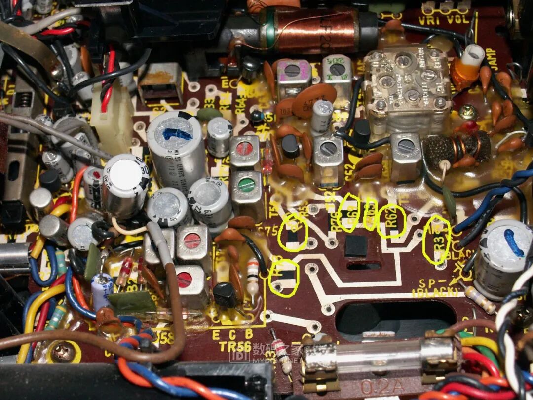 拆解松下老古董收录机，分析50年前的电路设计的图41