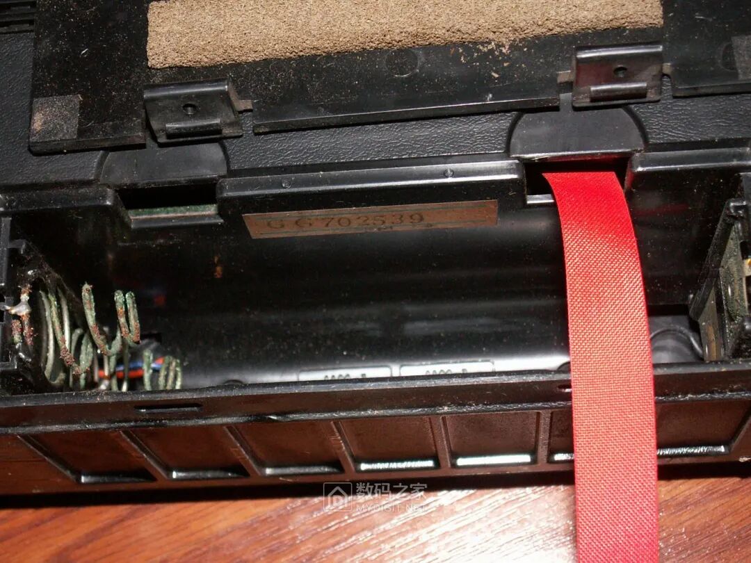 拆解松下老古董收录机，分析50年前的电路设计的图7