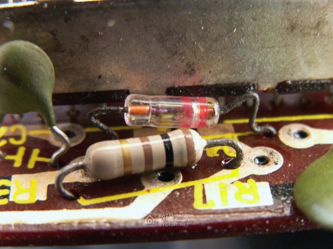 拆解松下老古董收录机，分析50年前的电路设计的图45