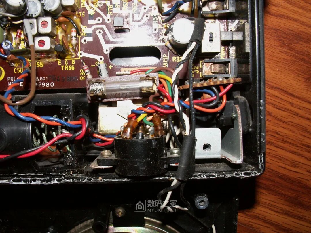 拆解松下老古董收录机，分析50年前的电路设计的图12