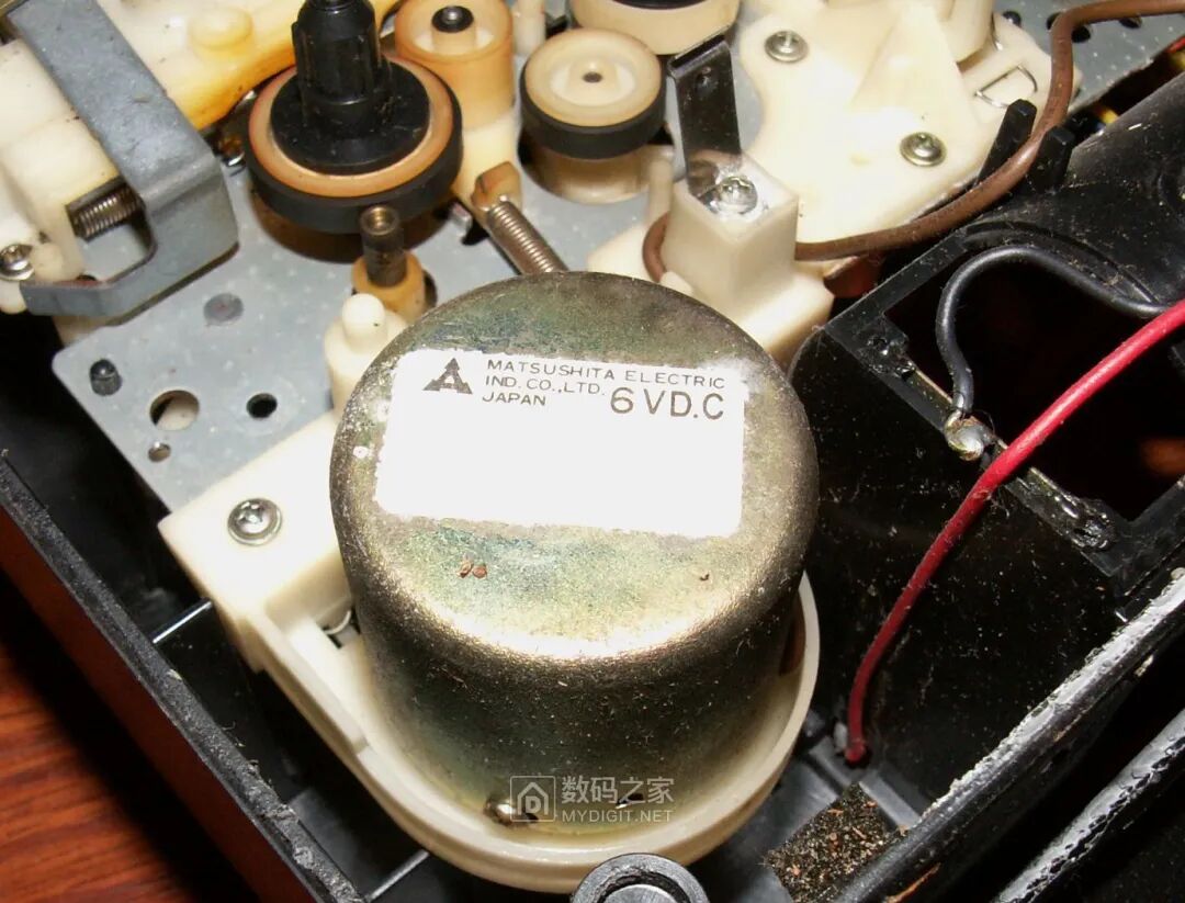 拆解松下老古董收录机，分析50年前的电路设计的图23