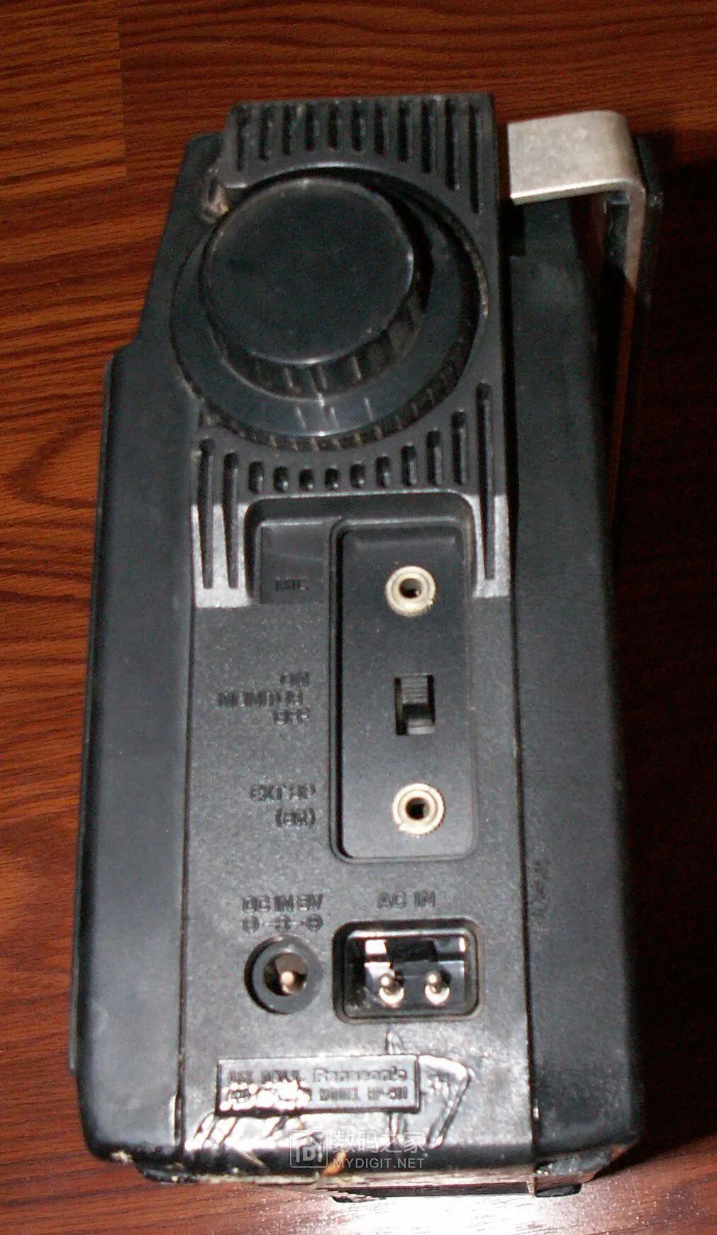 拆解松下老古董收录机，分析50年前的电路设计的图6