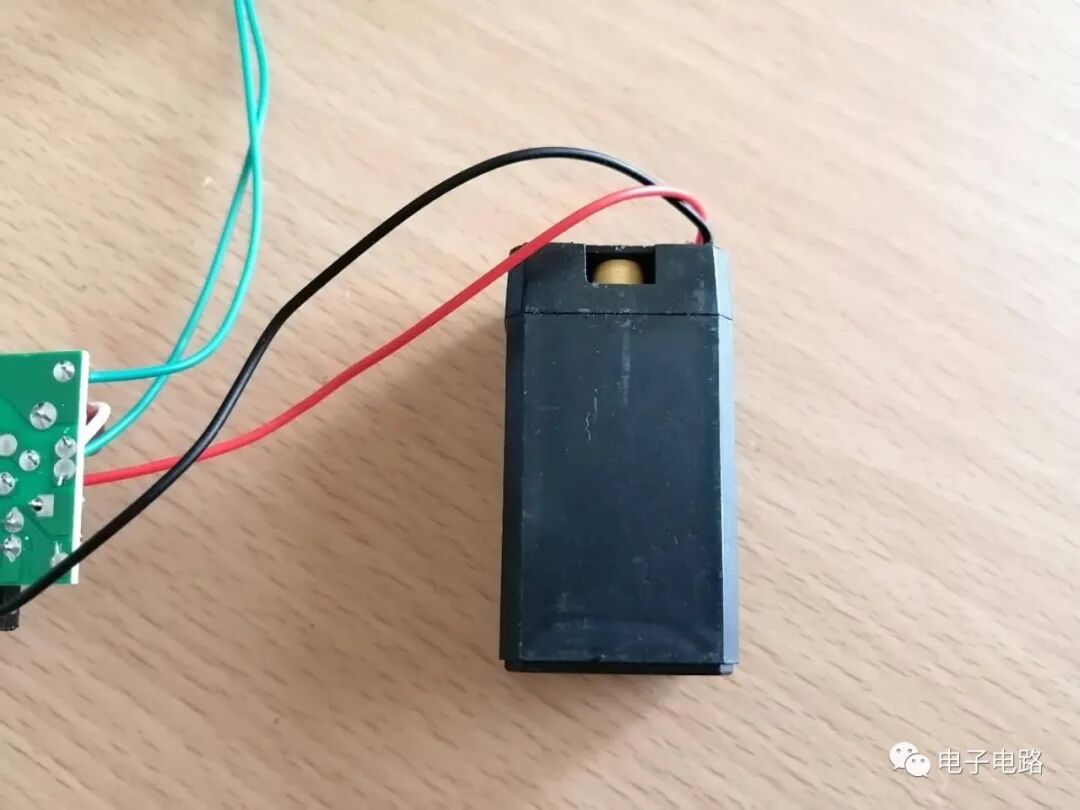 一個電蚊拍居然有這么多電路，你都學廢了嗎？的圖8
