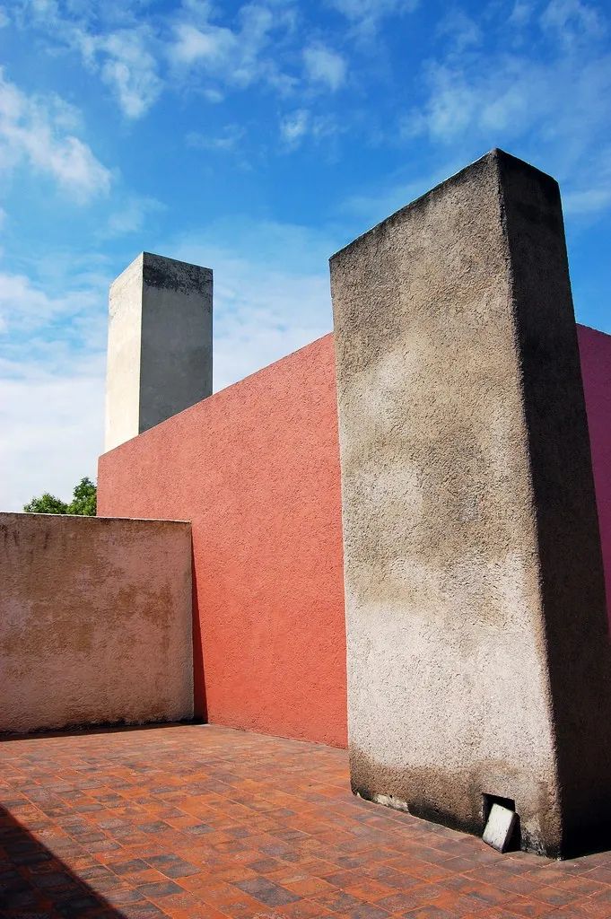 建筑诗人的自宅路易斯巴拉干