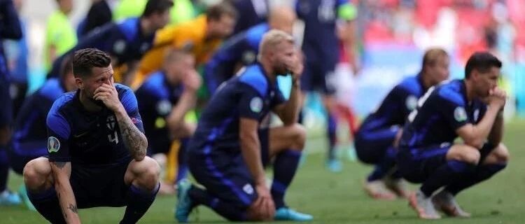 怎能不爱足球？