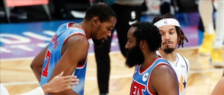 布鲁克林雷霆队？