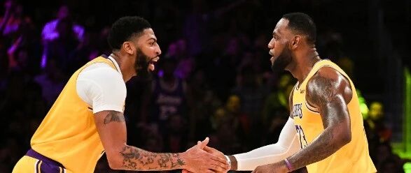 谁是湖人真大腿大家心里有数了吗？