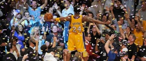 上次湖人西部第一的时候，那个男人还在