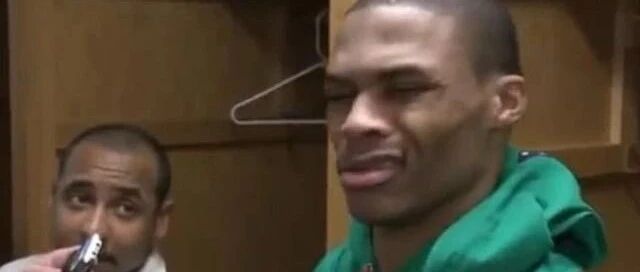 威少：你们全TM在演我？