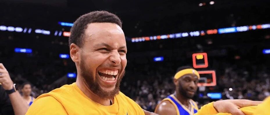 库里：我9岁就开始日天了