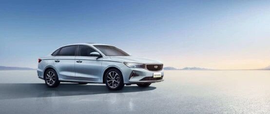 油价锂价飞涨，佩服吉利坚守醇电汽车的时代远见