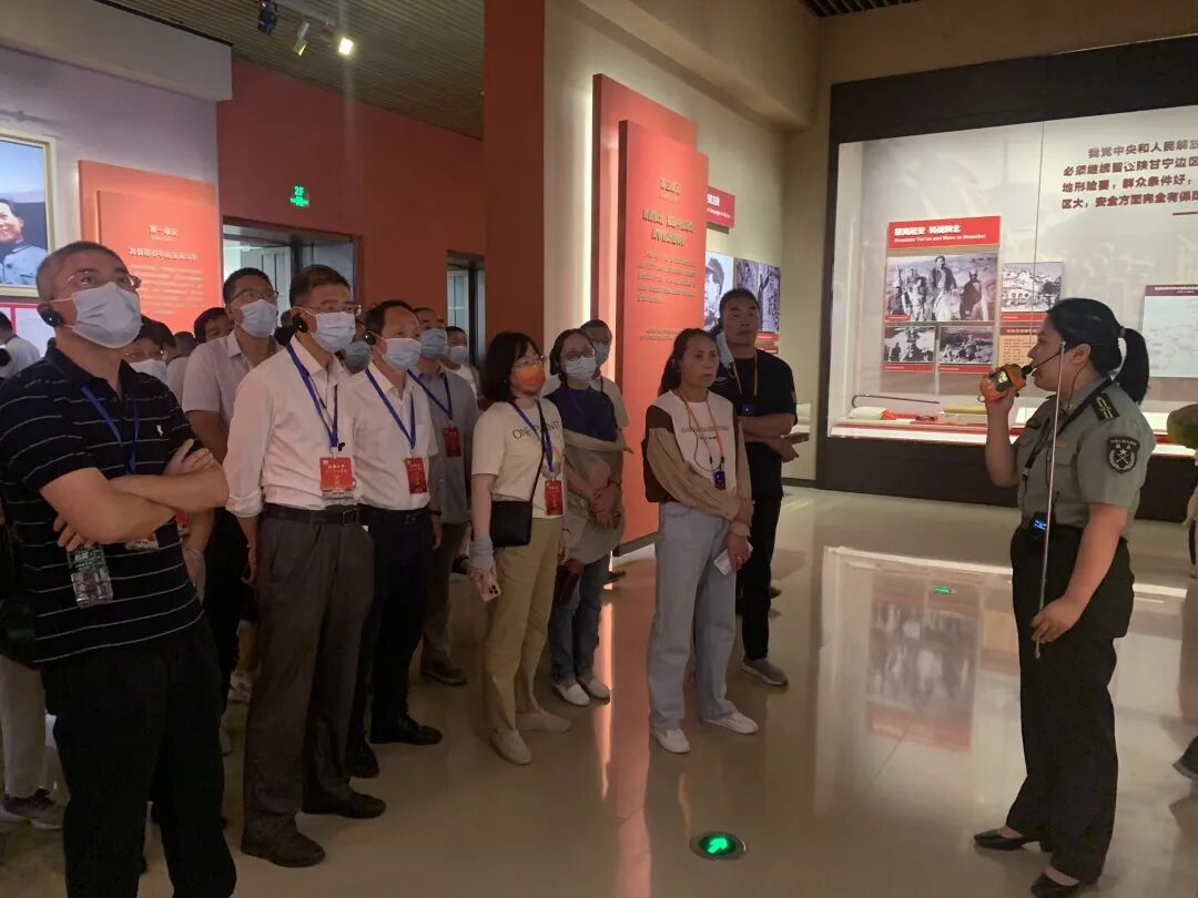 【培训动态】杭州电子科技大学中层干部、党外人士党性教育培训班在延安大学泽东干部学院顺利举办