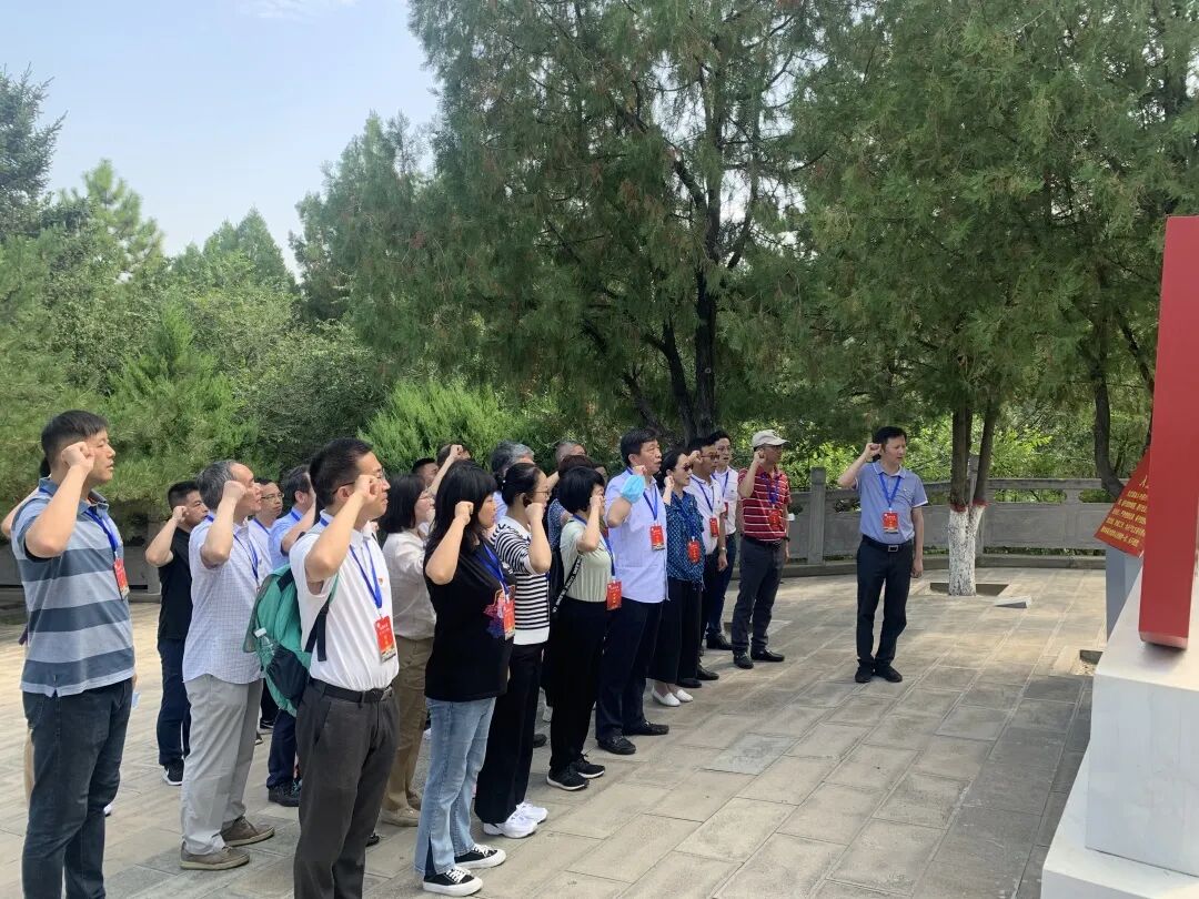 【培训动态】杭州电子科技大学中层干部、党外人士党性教育培训班在延安大学泽东干部学院顺利举办