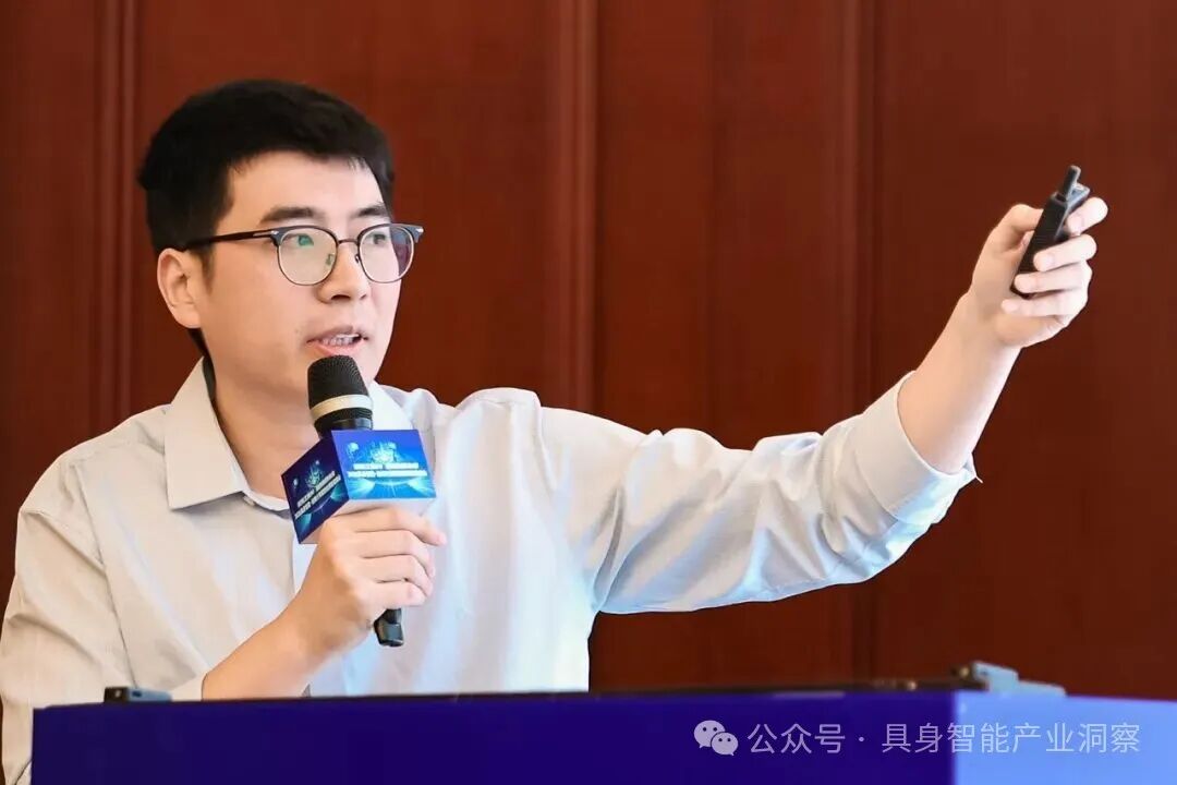 秦通.jpg