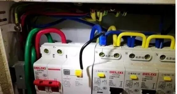 火线和零线接反了有什么后果？的图4