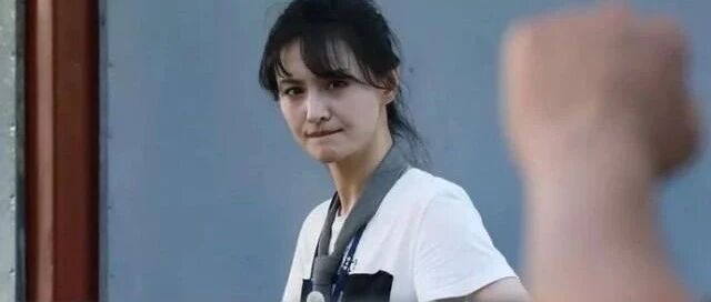 央视怒批后，郑爽回应了!