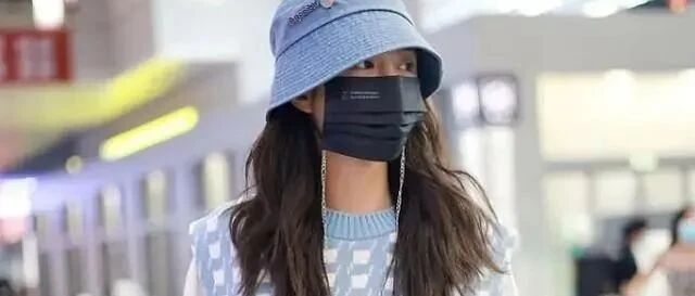 比原价还贵？她卖二手闲置惹争议！