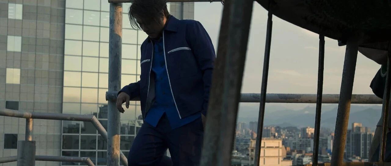 昔日情歌王发新歌!网友直呼认不出..