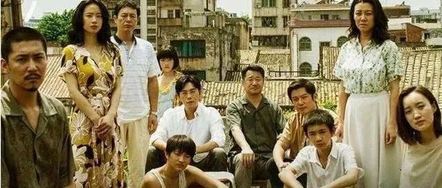 近十年评分最高的10部悬疑韩剧,王者一般的《信号》仅排第2
