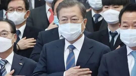 全球一片哗然！韩国沦陷、意大利告急、伊朗最危险、新西兰今天终于行动了…（组图） - 6