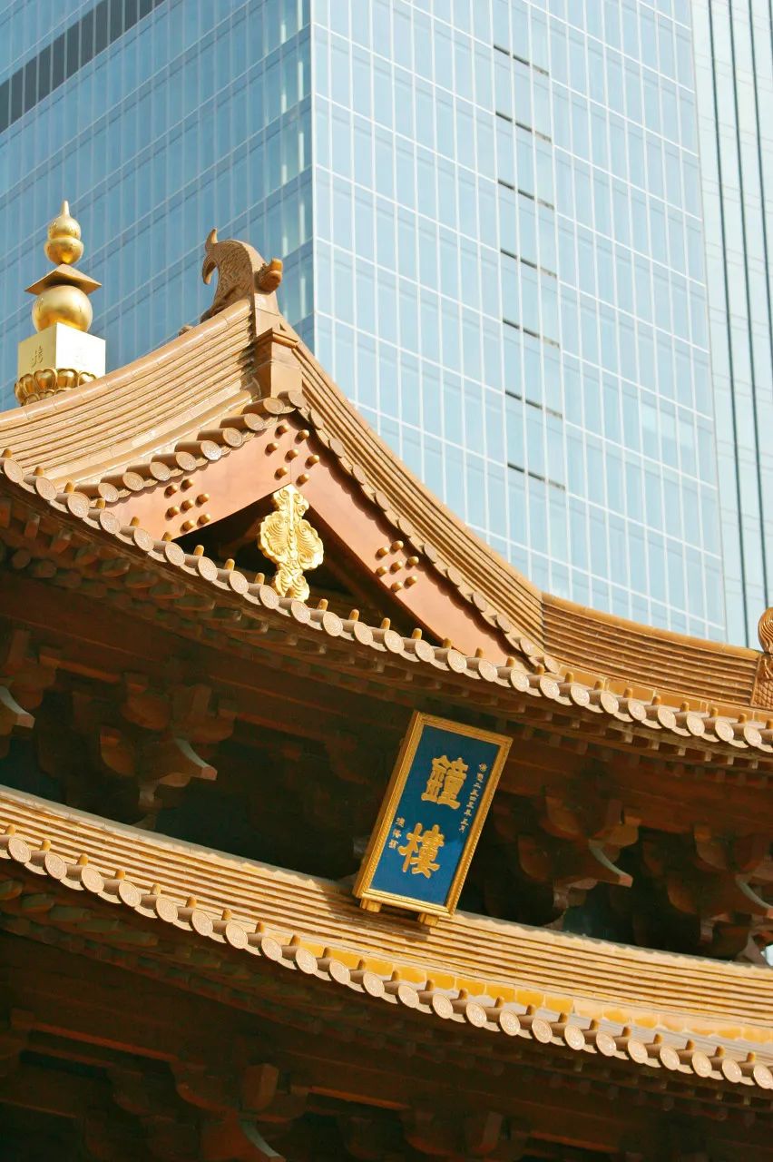 魔都是哪里_魔都魔都伴奏百度_魔都裸拍