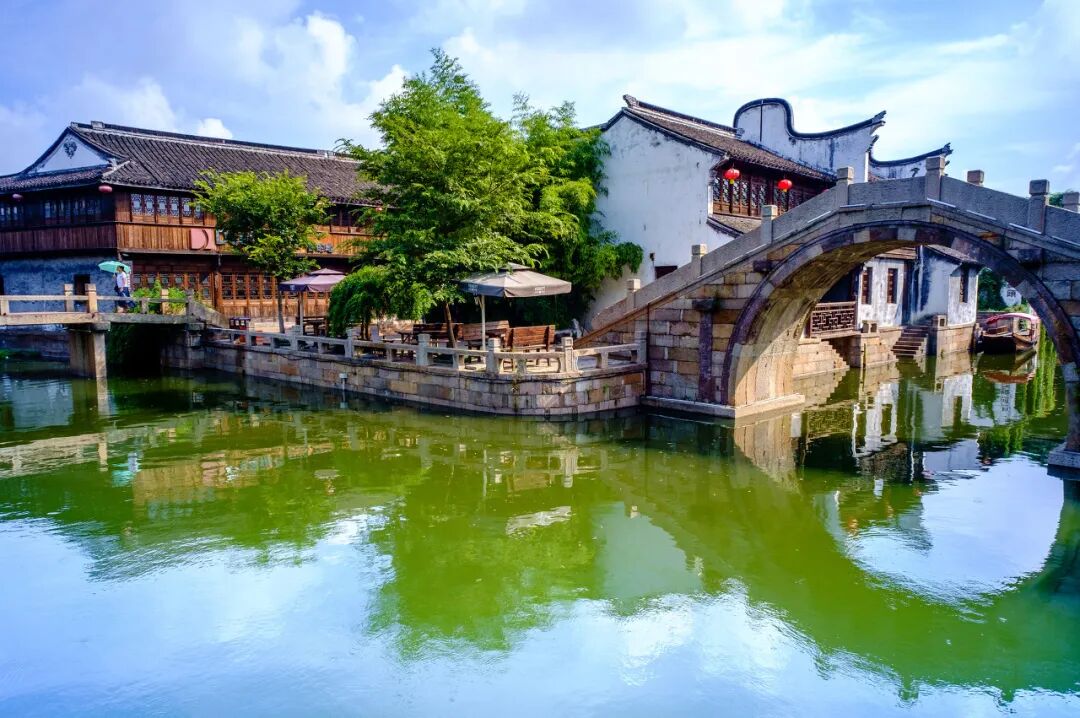 不输苏杭,这座江南小城,才是名副其实江南水乡!
