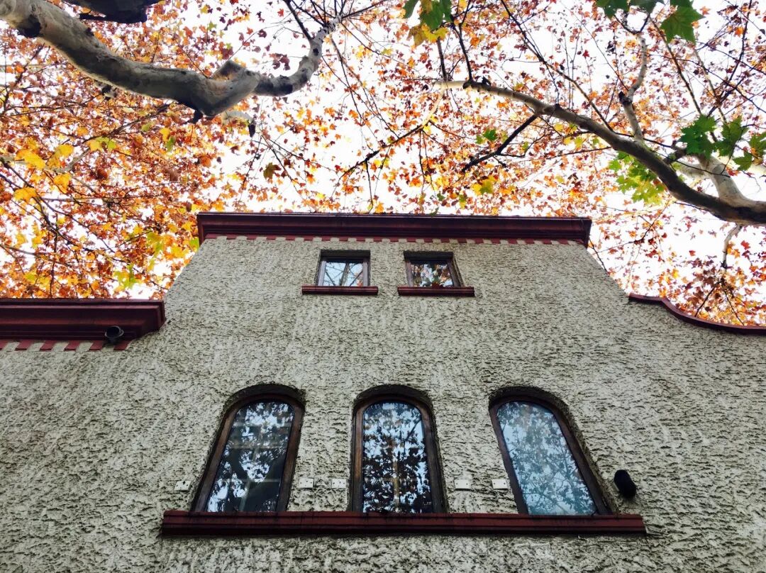 魔都魔都伴奏百度_魔都裸拍_魔都是哪里