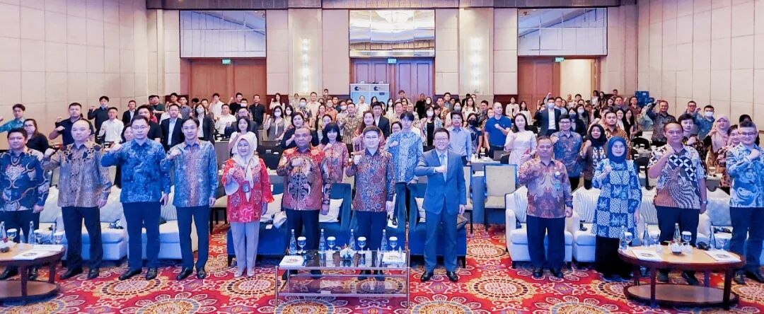 Kuasa Usaha Zhou Kan Hadiri Temu Tenaga Kerja RI-Image-3