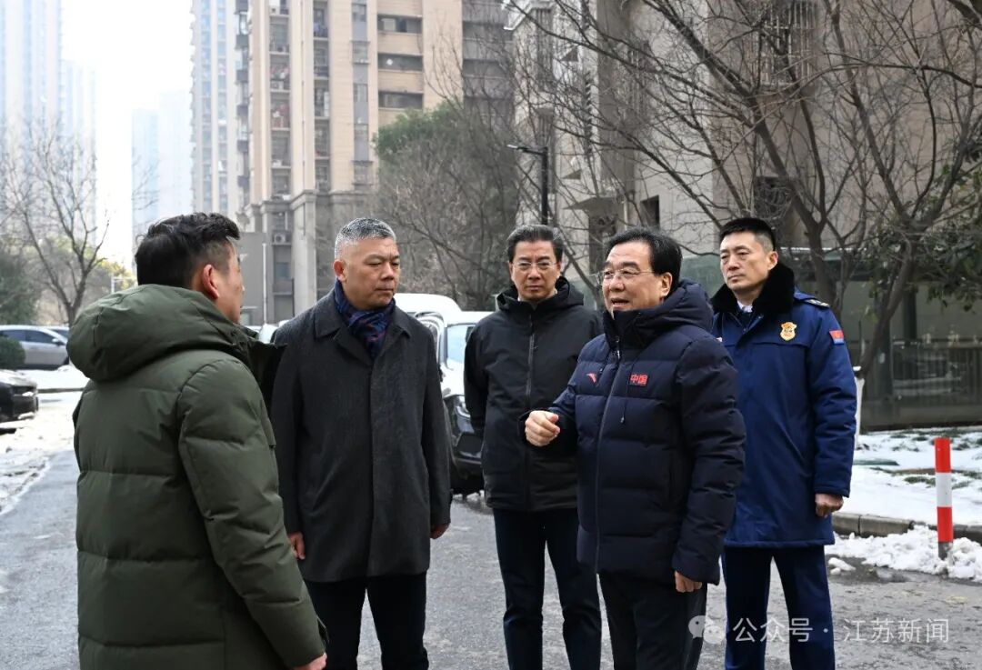 江苏省委书记信长星以"四不两直"方式在南京检查消防安全时强调 深刻