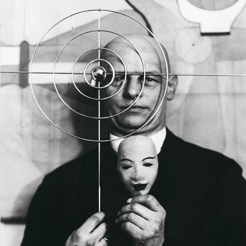 ludwig mies van der rohe_der塔符号_保时捷918spy der