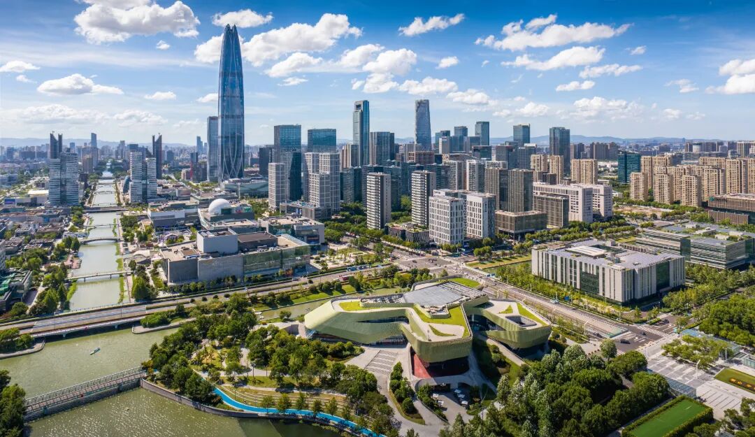 9.17 周昱全 东部新城 白天5.jpg