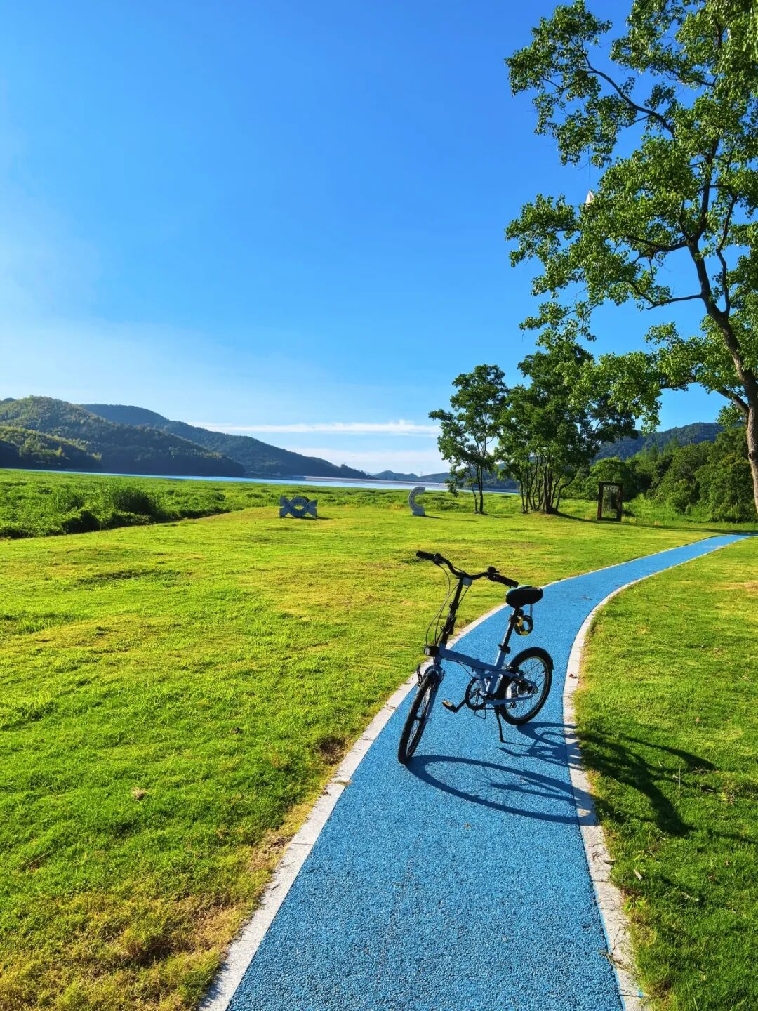 秦山村1.jpg
