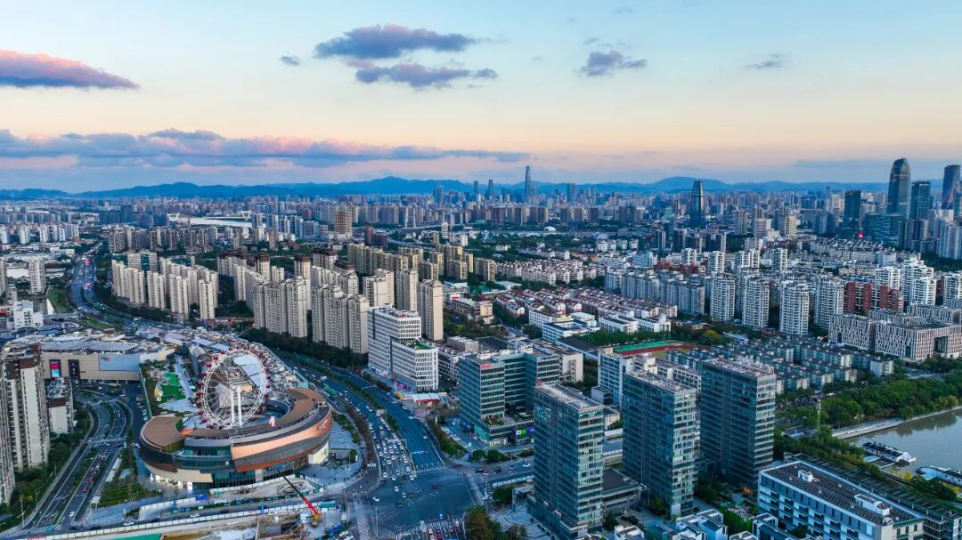 2024.11.23江北区万象城宁波中心大景(1).jpg