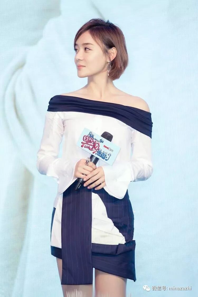 呕心沥血整理这份宽肩溜肩の一字肩穿搭教程请一定要收下