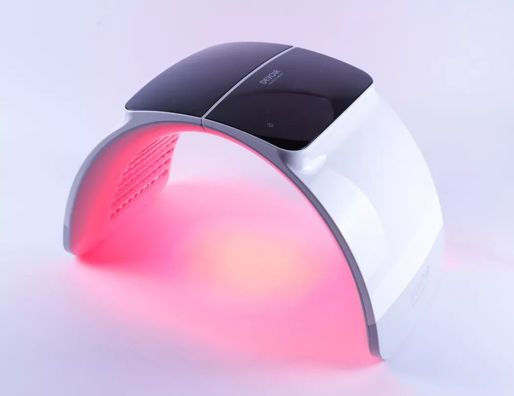 光疗时为什么黑眼罩冒痘、长斑、红血丝，我都要照下LED光疗仪的｜皮肤管理_https://www.jmylbn.com_新闻资讯_第4张