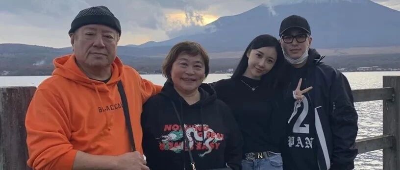 潘玮柏和老婆的名表爱情 | 她早就把潘太太的身份戴在了左腕上