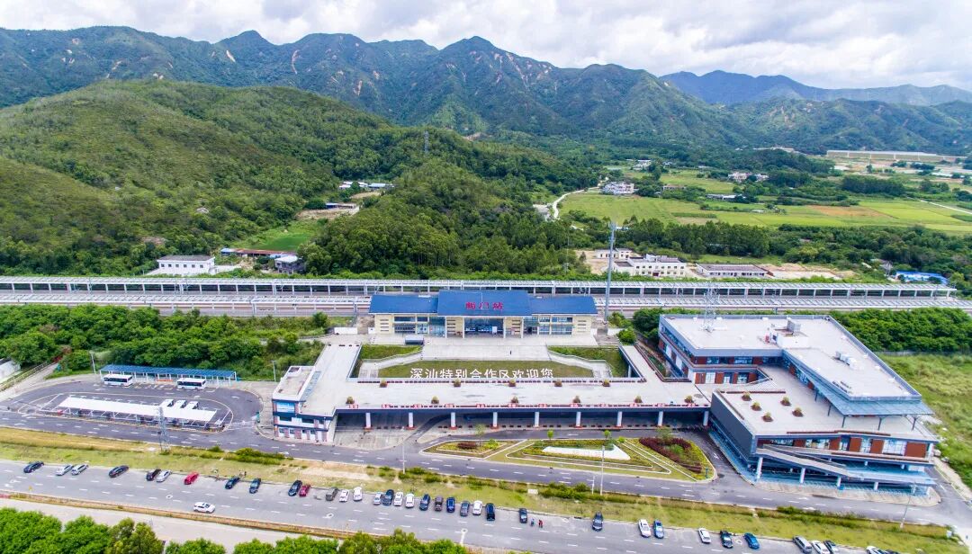 当前位置:>深汕网>今日深汕>深汕快讯>▲深汕特别合作区鲘门站前综合