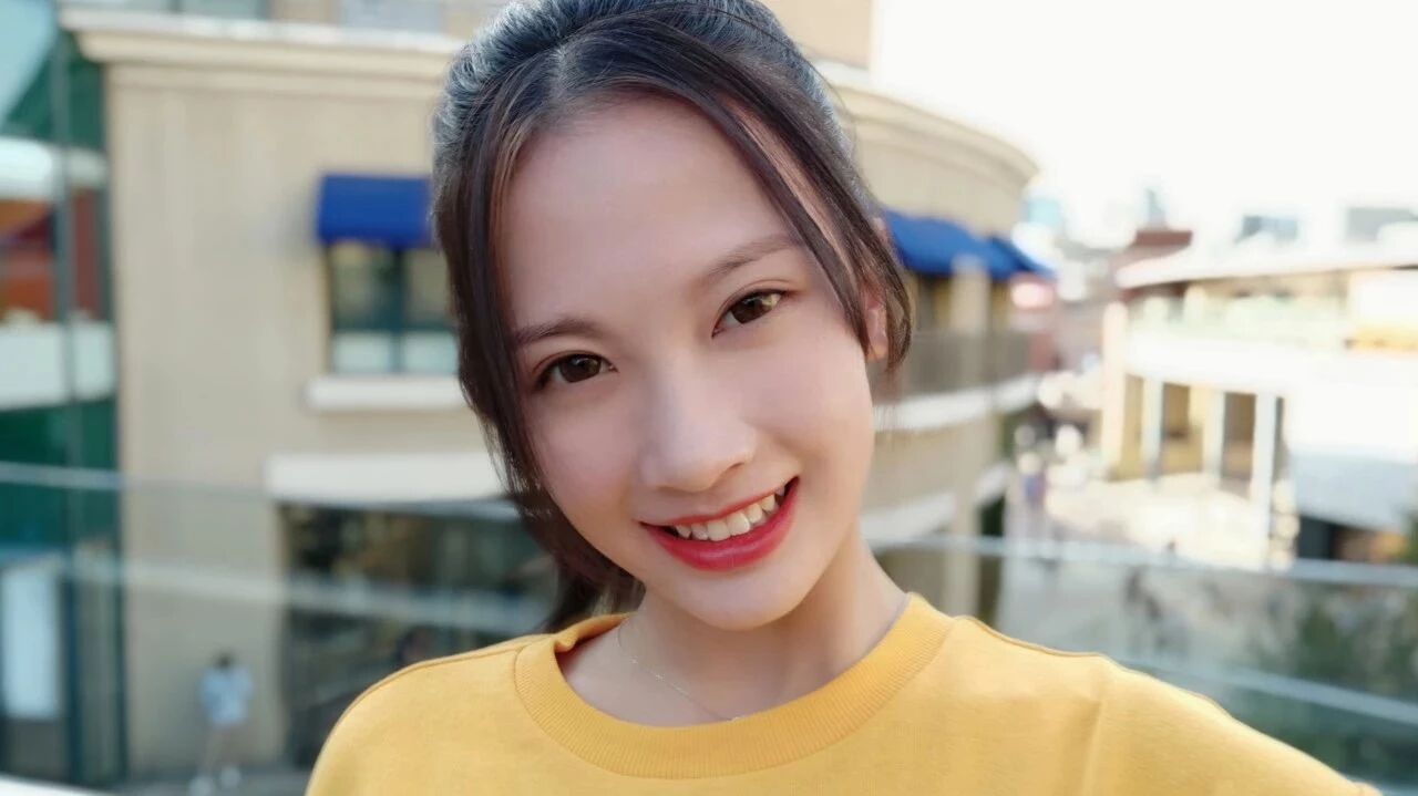 论最强自拍，我只服小米8青春版！