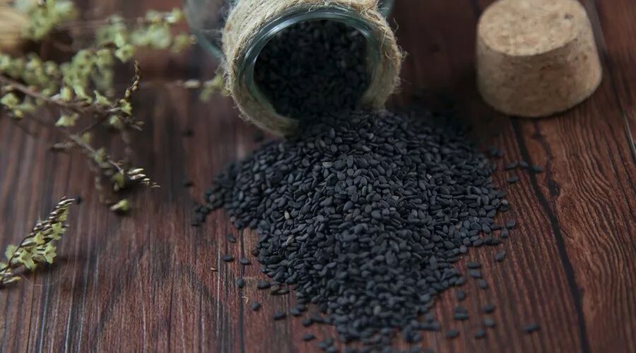 满头白发不要染，多吃这几种食物，从此告别白发！