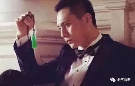 好男人，送自己一块好翡翠！