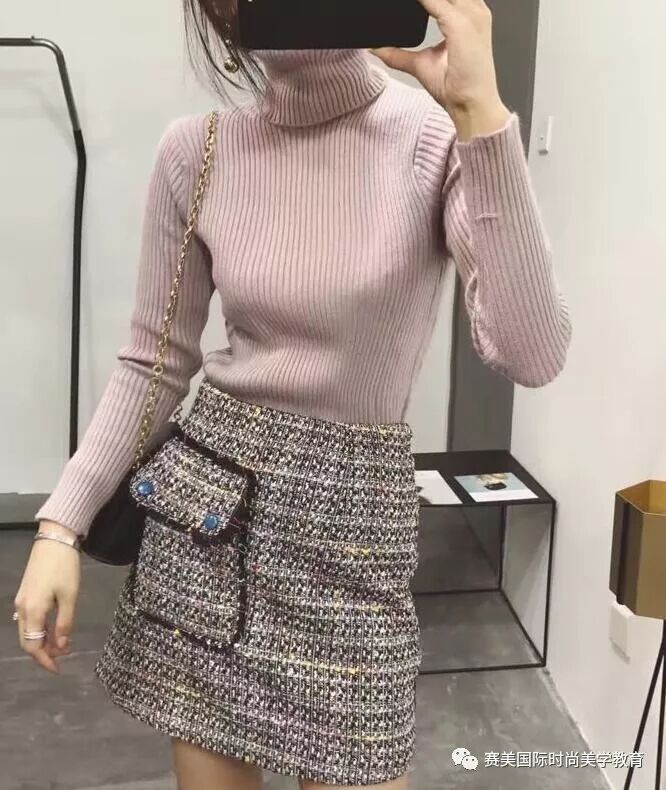 藕粉色(藕粉色搭配什么颜色好看)太疯狂了 - 车世界