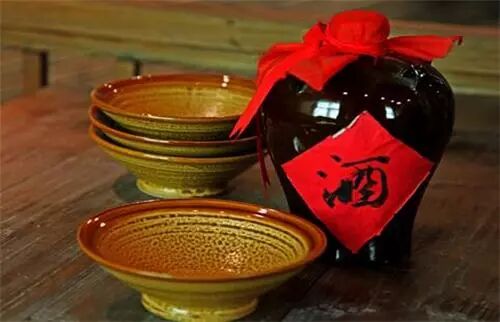 别让白酒文化消失在岁月的红尘中……