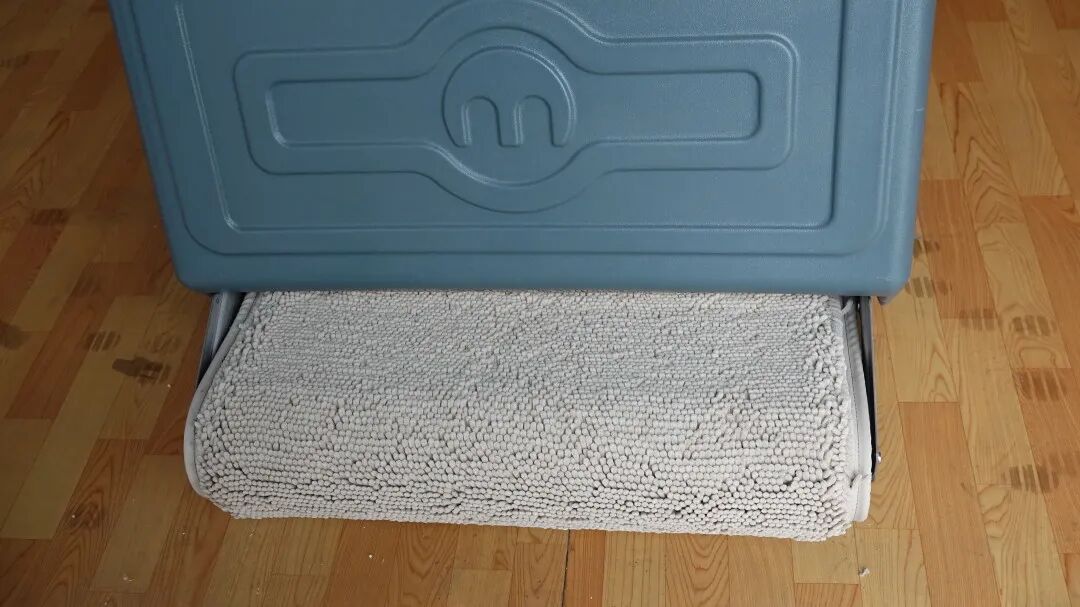 既能扫地又能拖地，除污却不粘污，六合物业的“战场”清洁神器遭曝光！