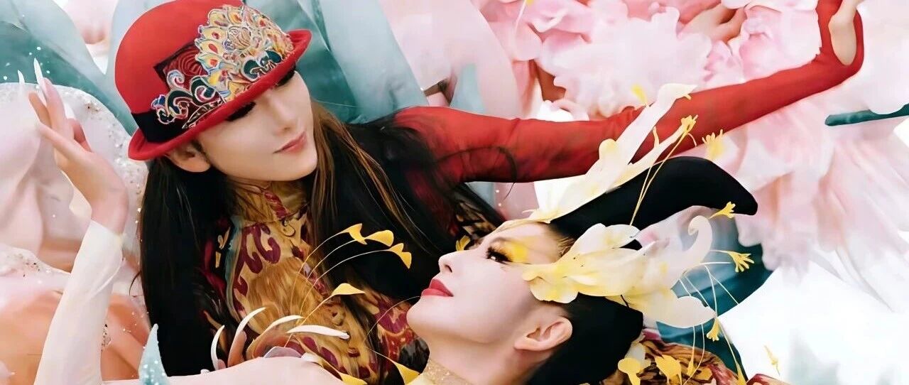 佟丽娅杨丽萍神仙合体!河南春晚&ldquo;花开富贵&rdquo;,一舞惊艳了时光(附高清图).