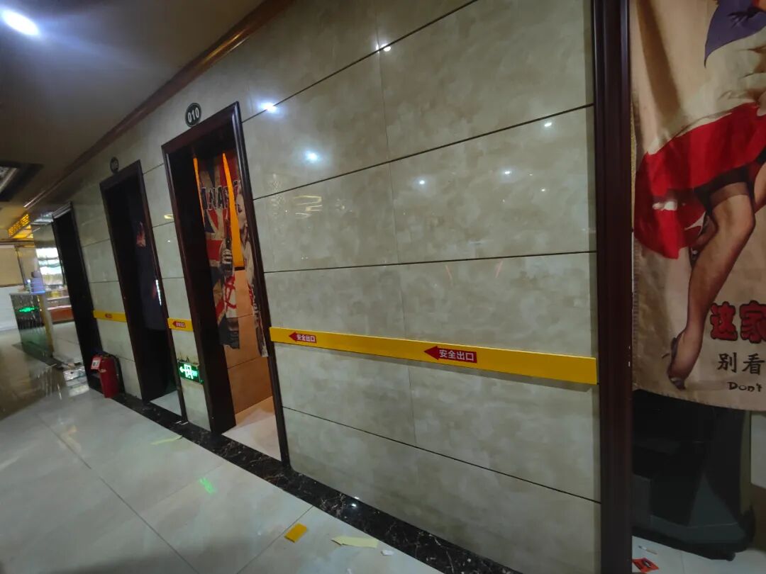 指示带是什么意思“它来了，它来了，它踏着祥云走来了”——触摸式消防救生路线指示标识带您火场快速逃生！_https://www.jmylbn.com_新闻资讯_第10张