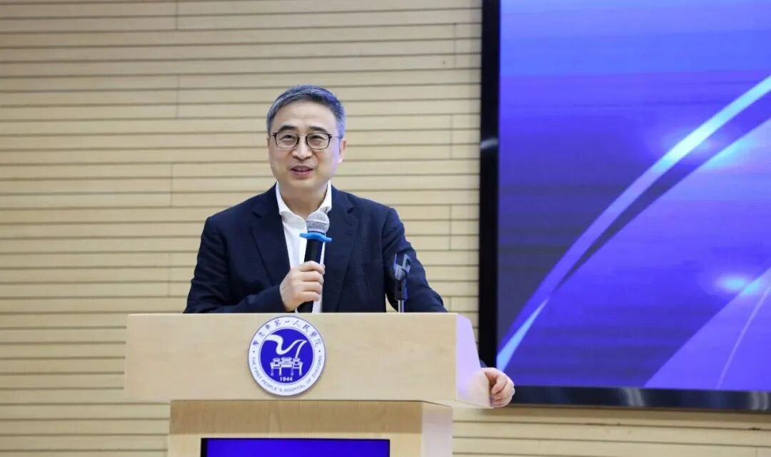 呼吸健康研究院党委书记黄庆晖,肇庆市卫生健康局党组书记,局长刘志能