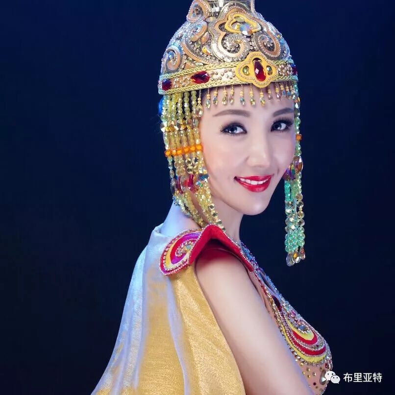 蒙古族女星韩阿筎娜亮相奥斯卡气场不输国际巨星